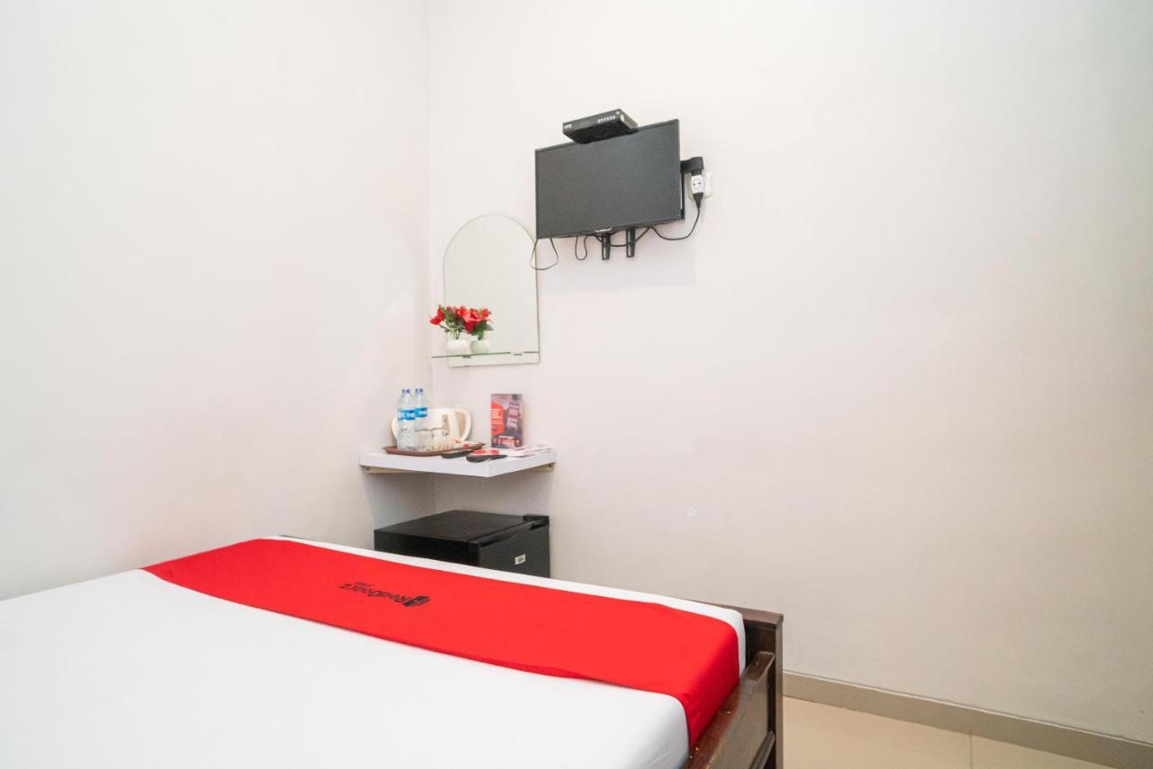 Reddoorz At Merr Rungkut Jl Gunung Anyar Gununganjar Exterior foto