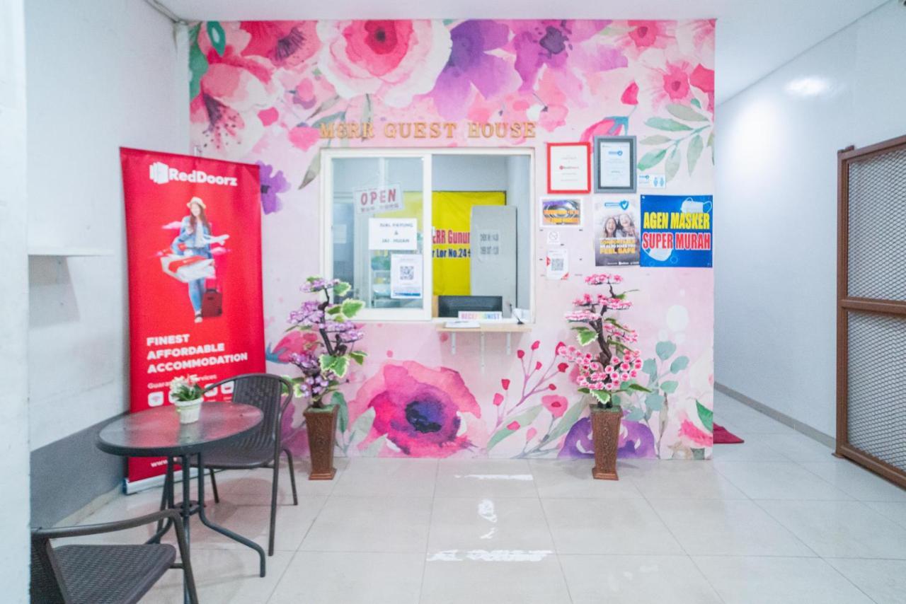 Reddoorz At Merr Rungkut Jl Gunung Anyar Gununganjar Exterior foto